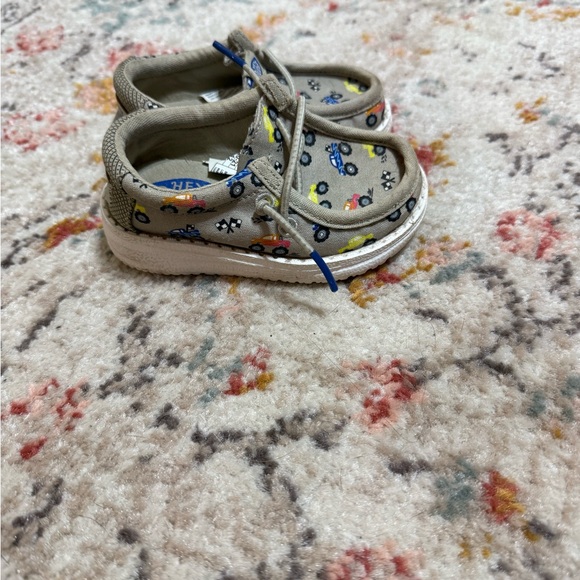 Hey Dude Kids' Moccasins with Car Print - Tan - Picture 3 of 4